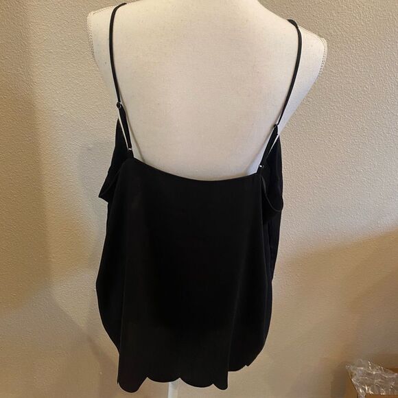 Halogen Black Scalloped Women's Top Size Xl - Picture 3 of 3